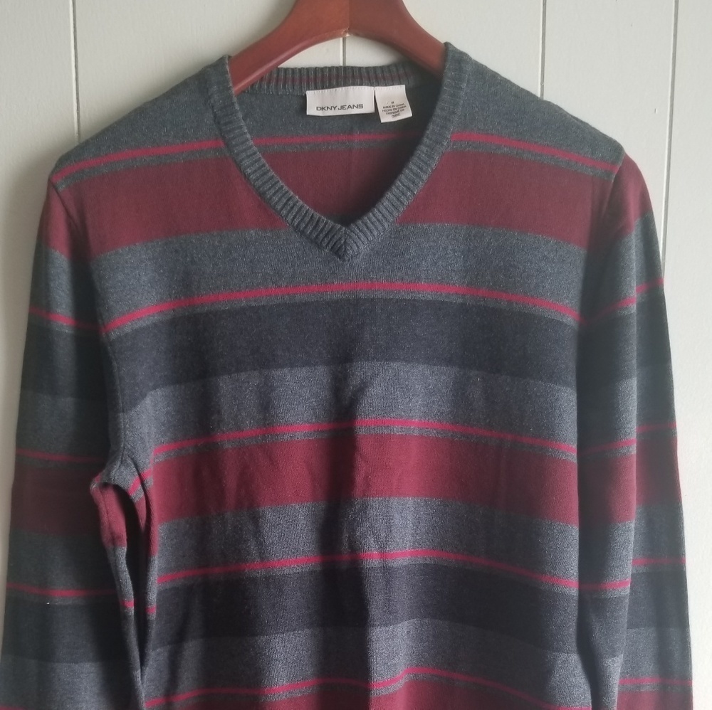 DKNY Jeans V Neck Gray/Cranberry Striped Sweater